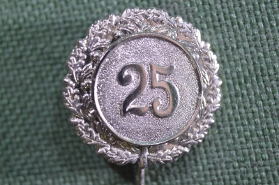 Знак, значок, фрачник "25". Германия. #1